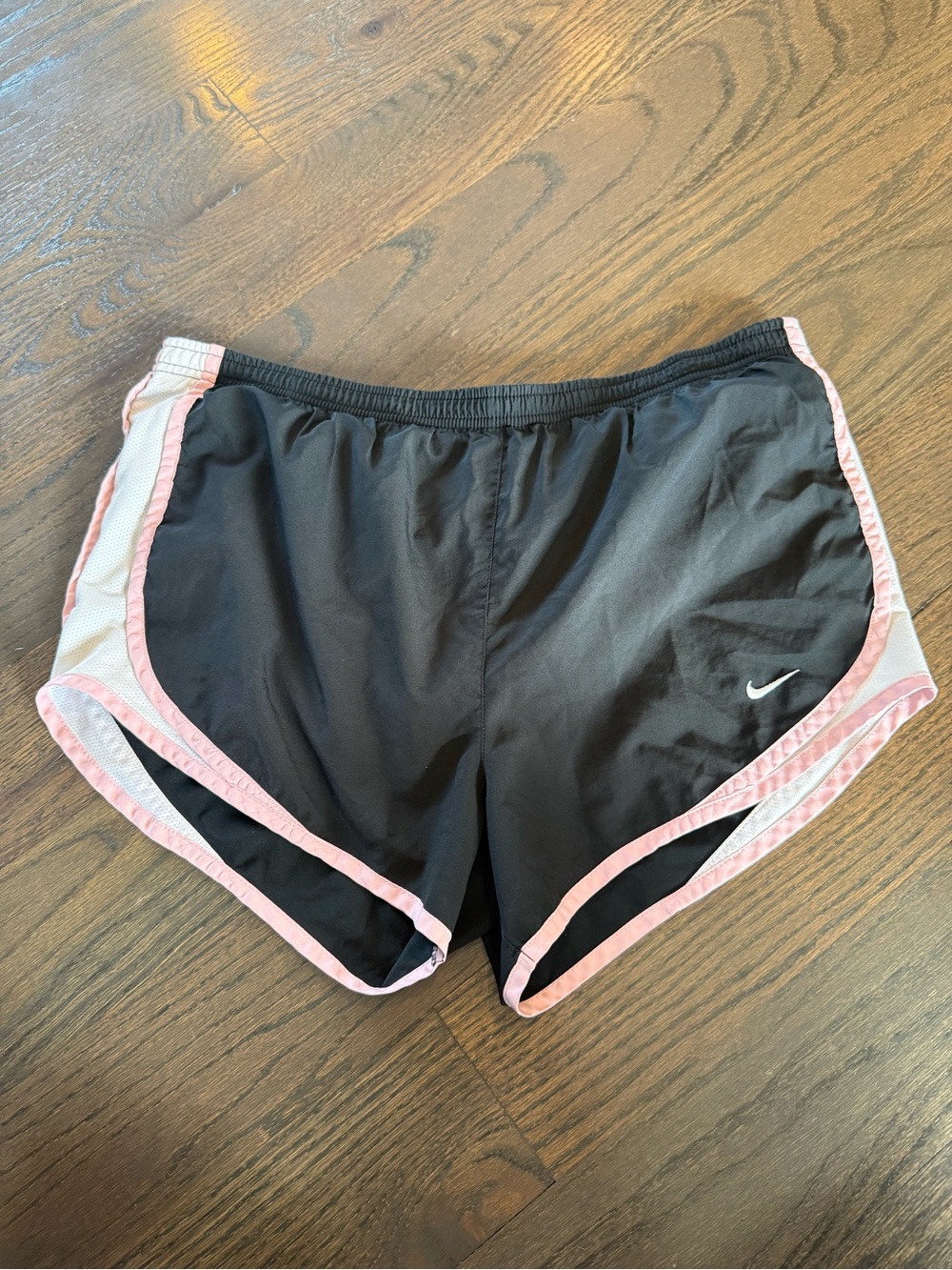 Nike Women's Black Pink Running Shorts Mesh Polyester Built-In Brief Size Medium